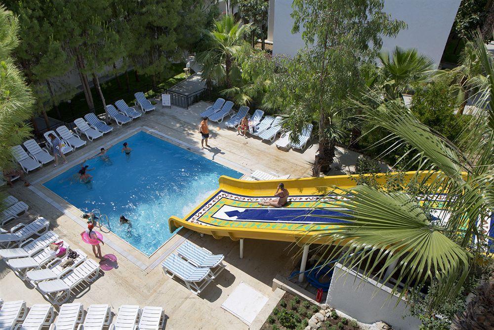 Larissa Beach Club Сиде Екстериор снимка