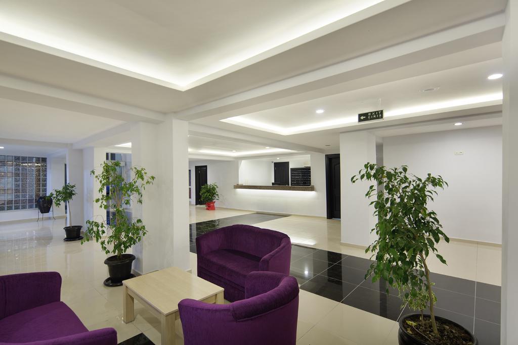 Larissa Beach Club Сиде Екстериор снимка