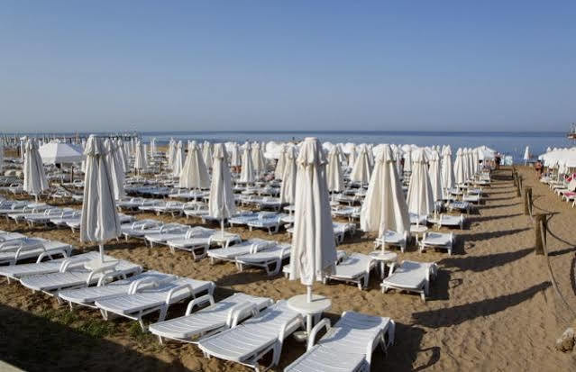 Larissa Beach Club Сиде Екстериор снимка